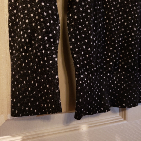 Black and White Polka Dot Sweater w/ Dolman Sleeve - Picture 3 of 4